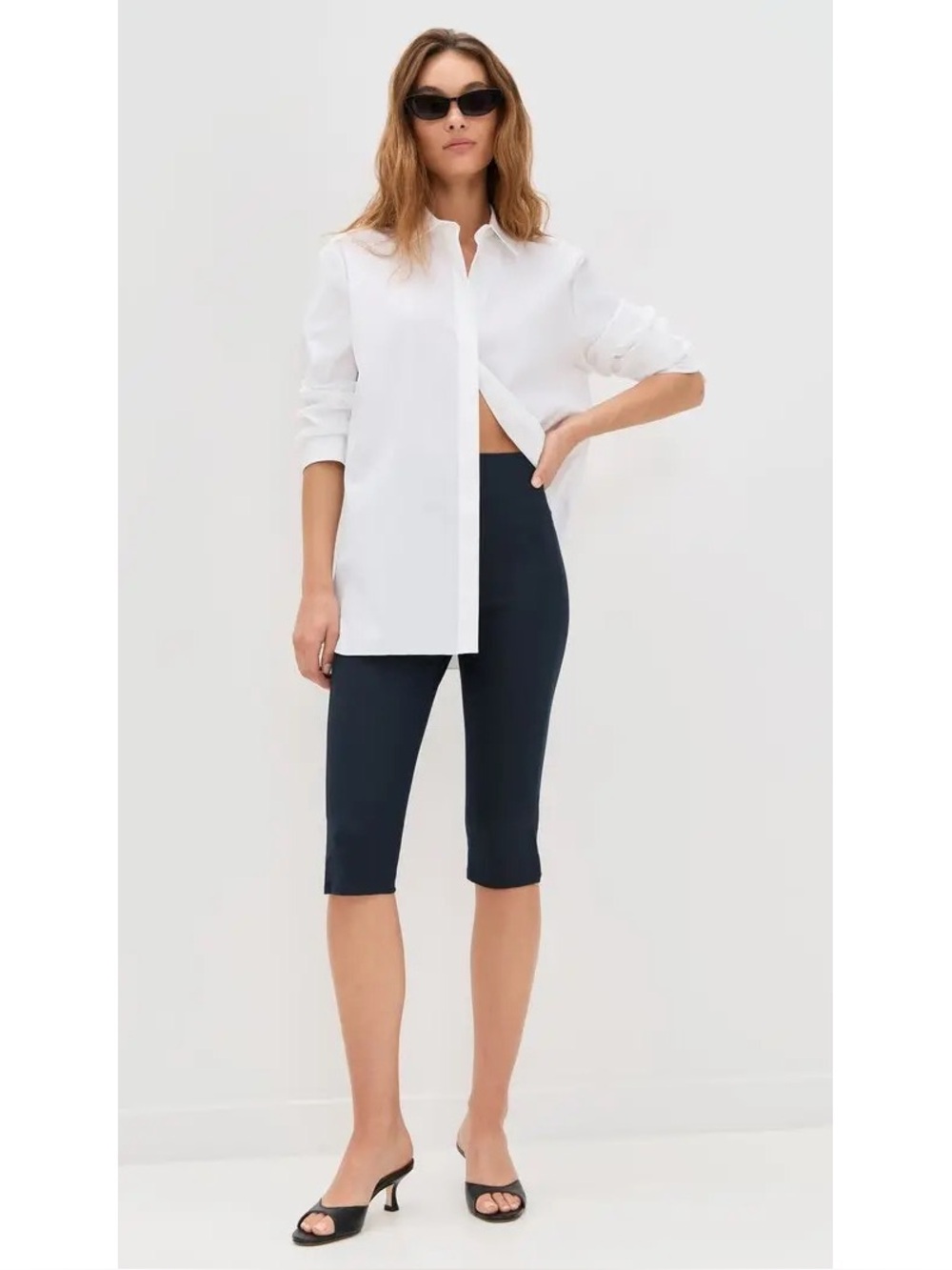 Theory Capri Pants in Nocturne Navy Blue Size 6 NWT Quiet Luxury Preppy